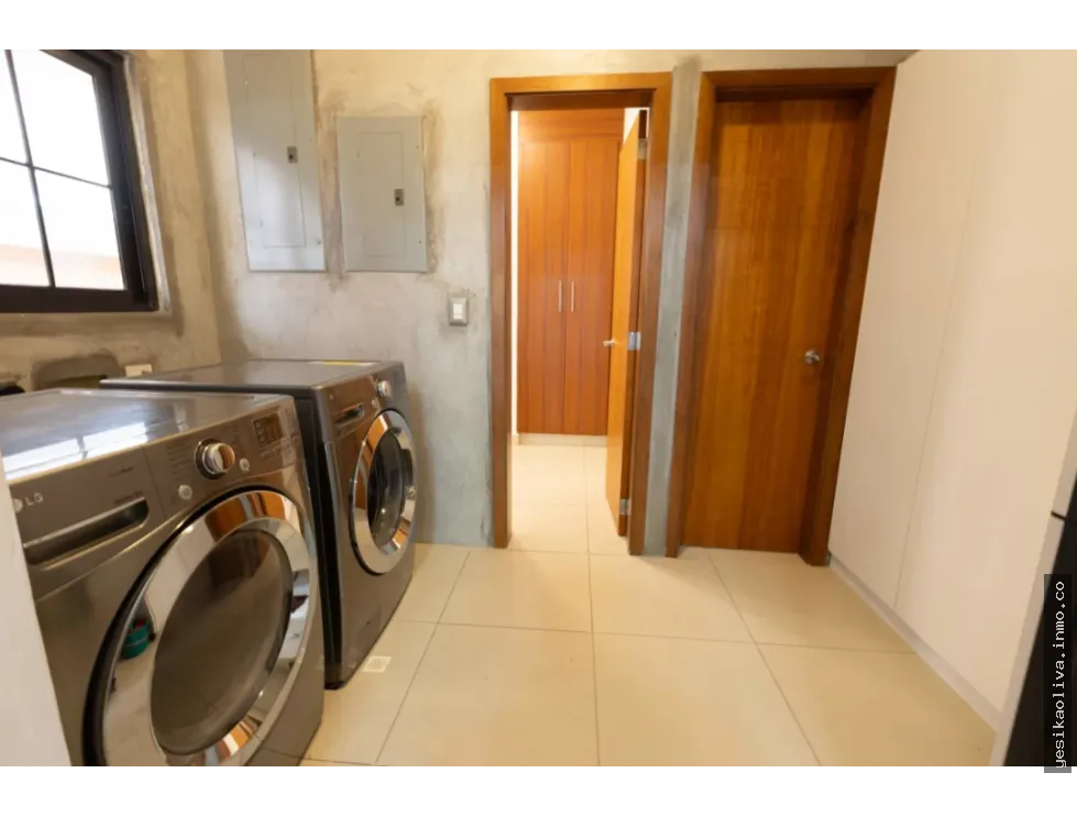 Venta de Residencia en Costa Sur