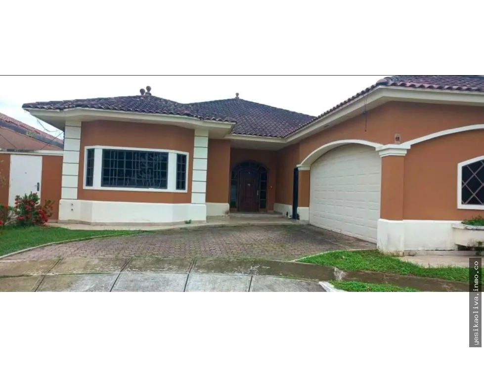 Venta de residencia en Costa Sur