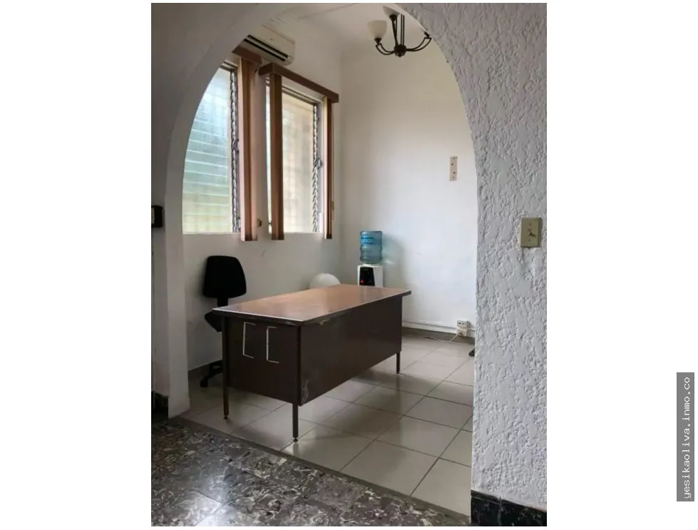 Commercial Space for Rent in Perejil, Calidonia