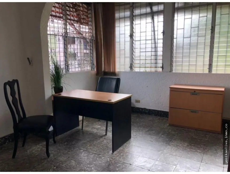 Commercial Space for Rent in Perejil, Calidonia