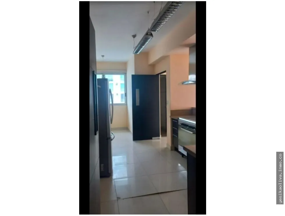 квартира в Balboa Avenue на продажу