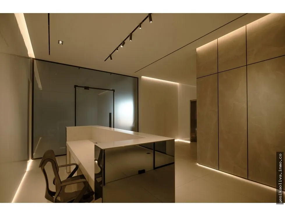Sale of Office in Bella Vista
