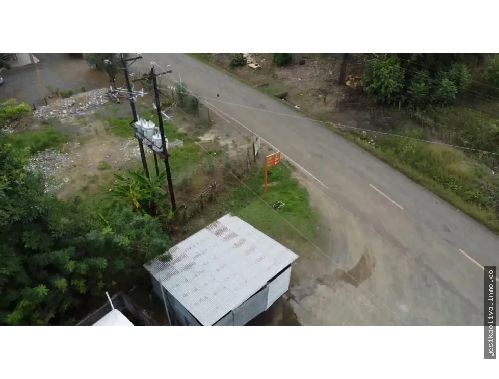 Venta de terreno con negocio, Los Santos Tonosí