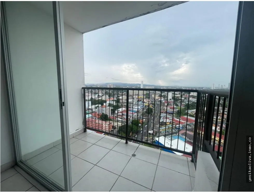Venta de apartamento en Parque Lefevre