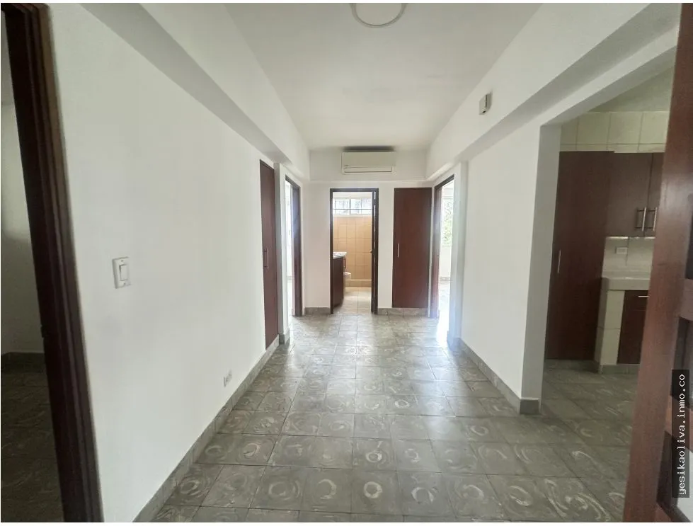 Apartment Rental on Vía Argentina