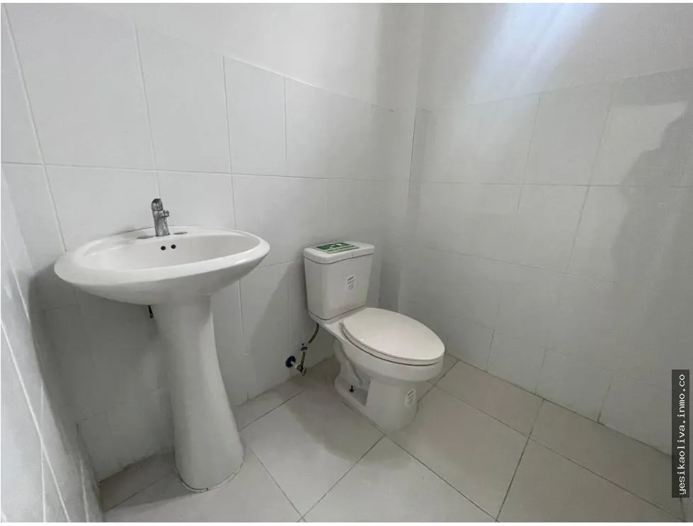 bâtiment à 12 de Octubre à vendre