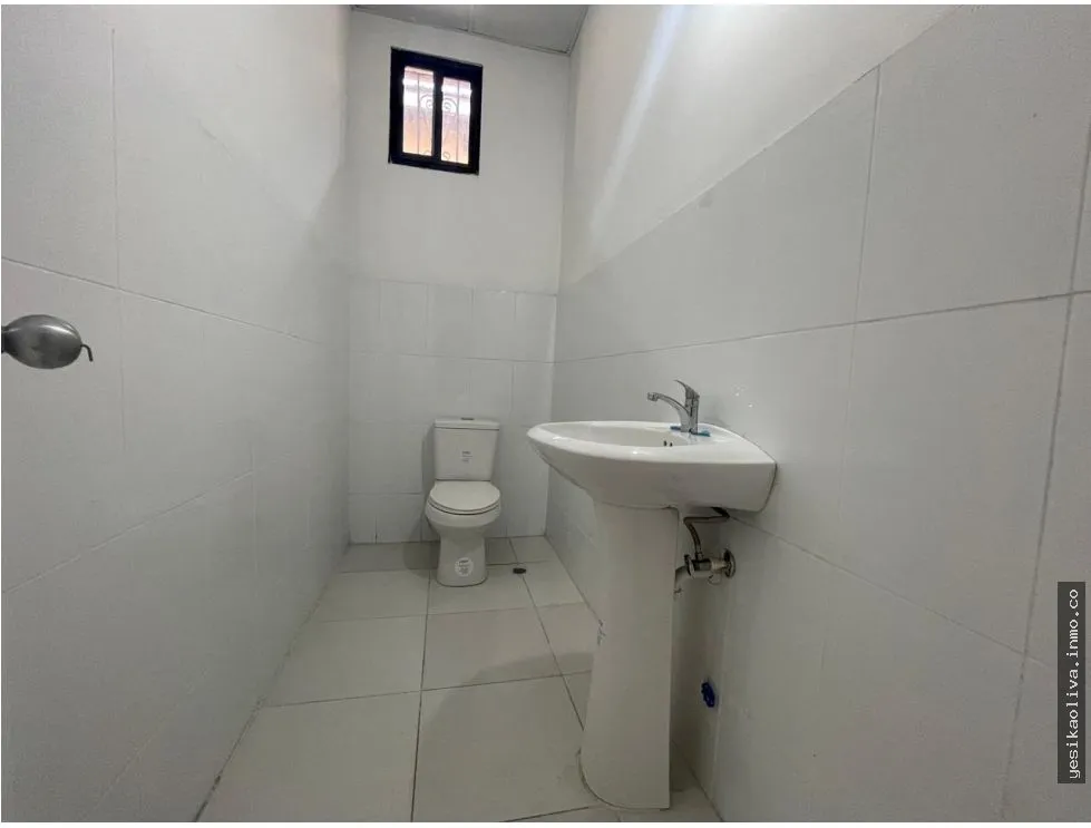 bâtiment à 12 de Octubre à vendre