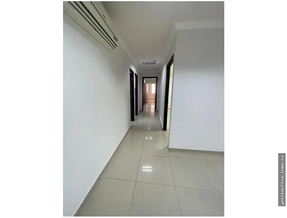 Office for Sale on Avenida Balboa