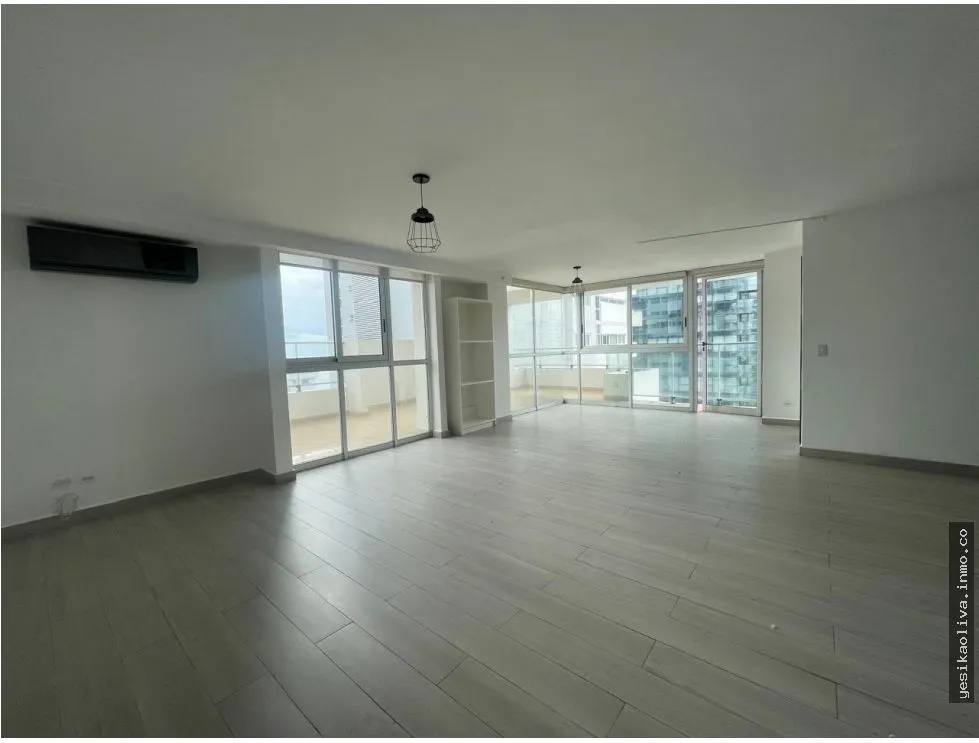 квартира в Bella Vista на продажу