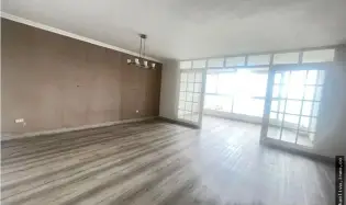 Venta de apartamento en Avenida Balboa