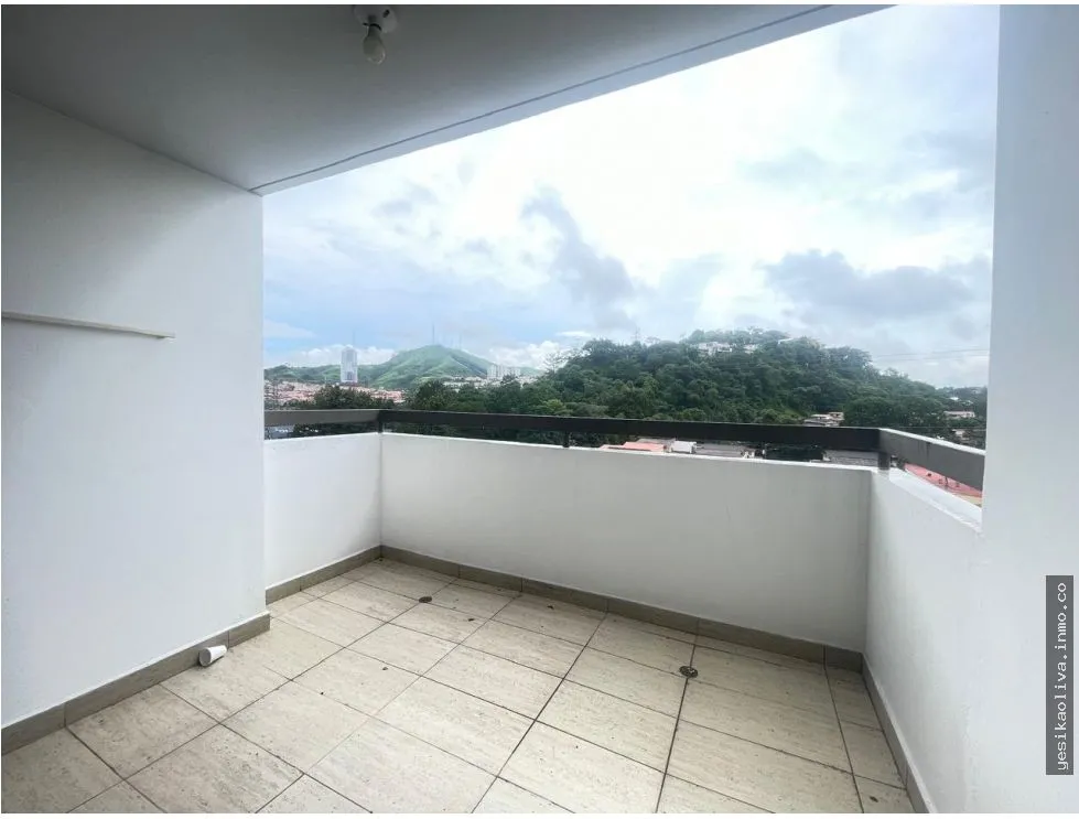 квартира в Condado del Rey на продажу