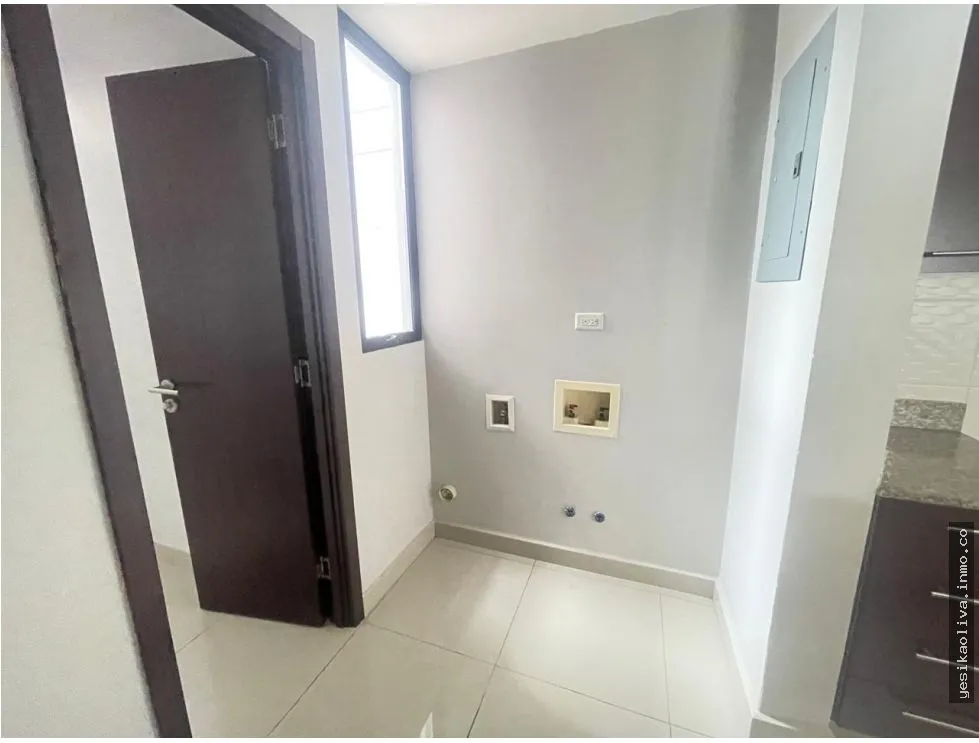 квартира в Condado del Rey на продажу