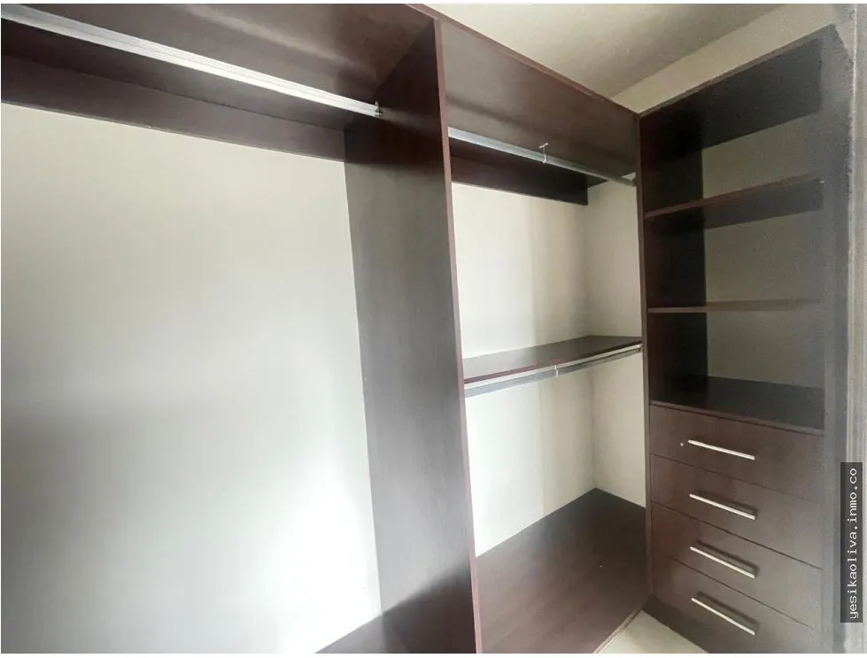 квартира в Condado del Rey на продажу