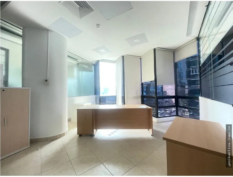 Office Rental in Obarrio, Banking District