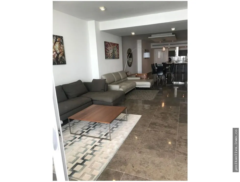 Alquiler de apartamento en Avenida Balboa