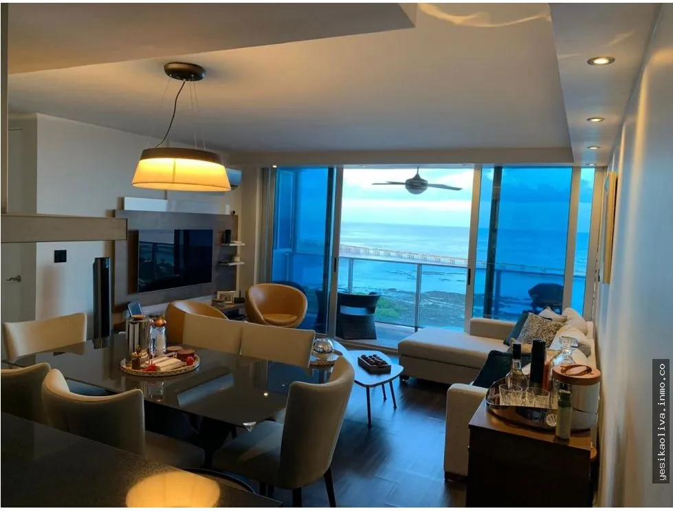 Sale of Apartment in Coco del Mar