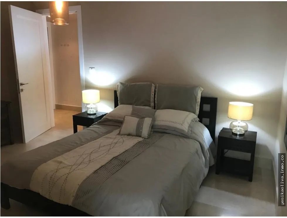 Alquiler de apartamento con vista al mar en Avenida Balboa
