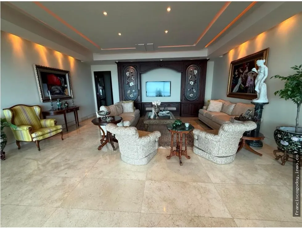 Apartment for sale in Costa del Este