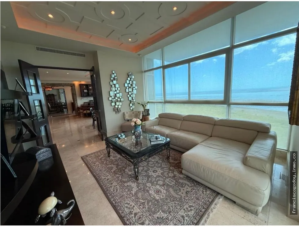 Apartment for sale in Costa del Este