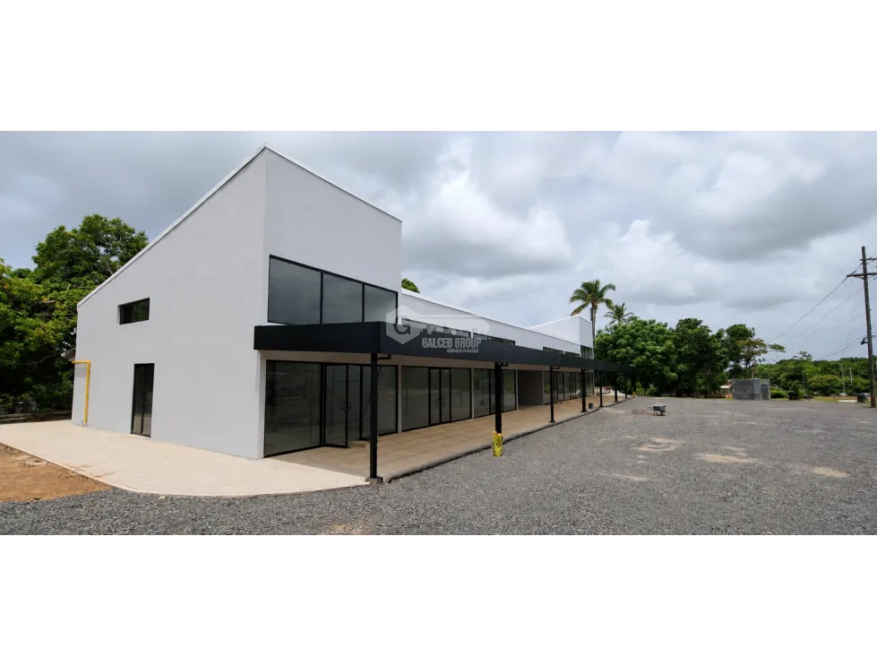 SE ALQUILA LOCAL COMERCIAL 120M EN SAN CARLOS SOBRE VIA ASFALTADA