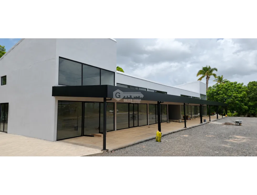 SE ALQUILA LOCAL COMERCIAL 120M EN SAN CARLOS SOBRE VIA ASFALTADA