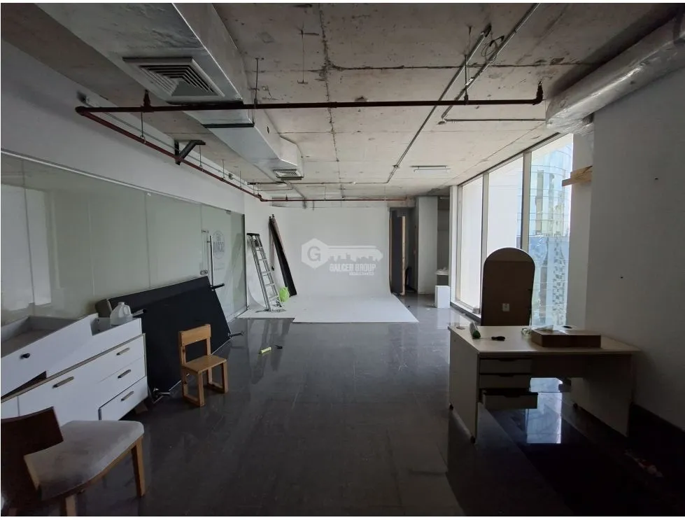 Office for sale in Obarrio