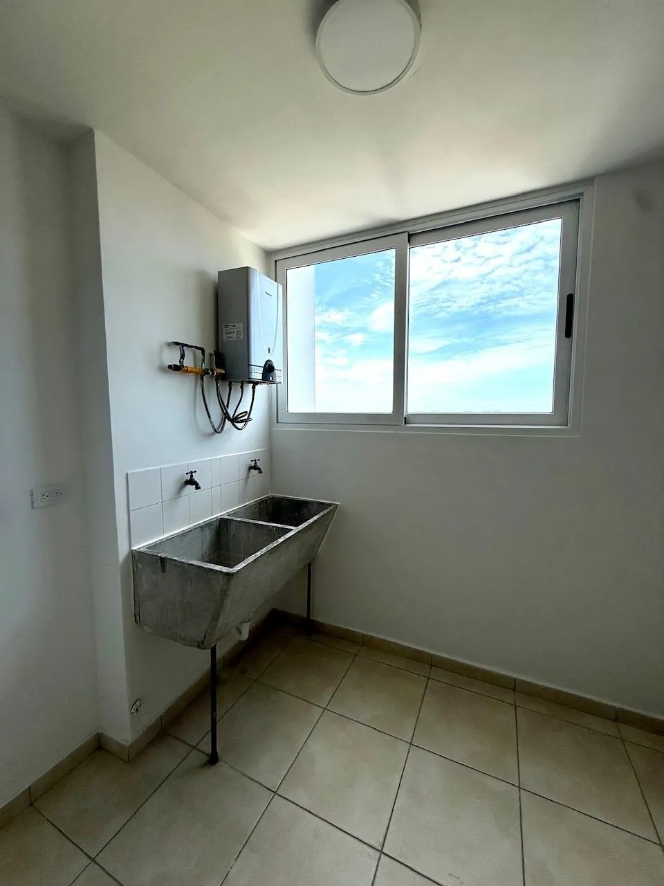 APARTMENT FOR SALE IN MAR DEL SUR