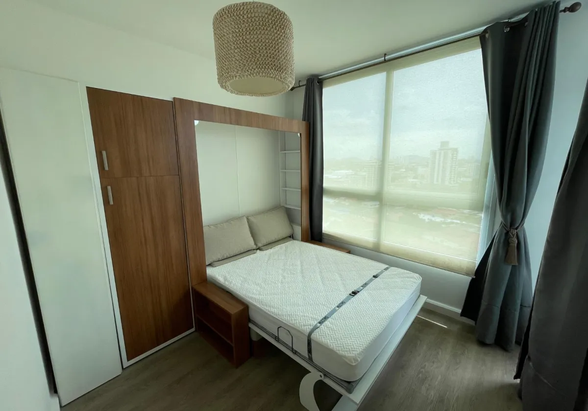 Se alquila apartamento super moderno y espectacular en El Carmen