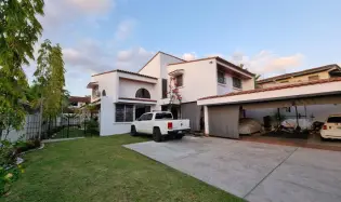 House for Sale in La Alameda in Betania
