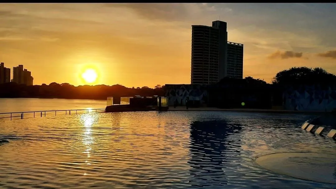 Excepcional propiedad frente al mar de 3 habitaciones en PH Ocean Waves