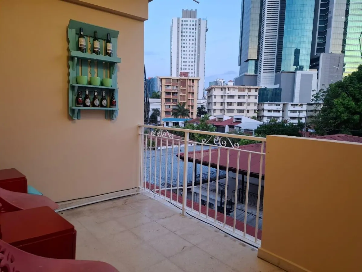Apartamento amueblado de 100 m² en via brasil | 2 recámaras y 2 baños
