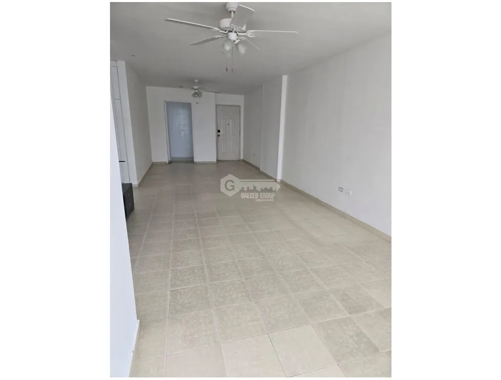 VIA  ARGENTINA / PLAZA 77 / 123M / 3 HABITACION / 2 PARKING / BALCON
