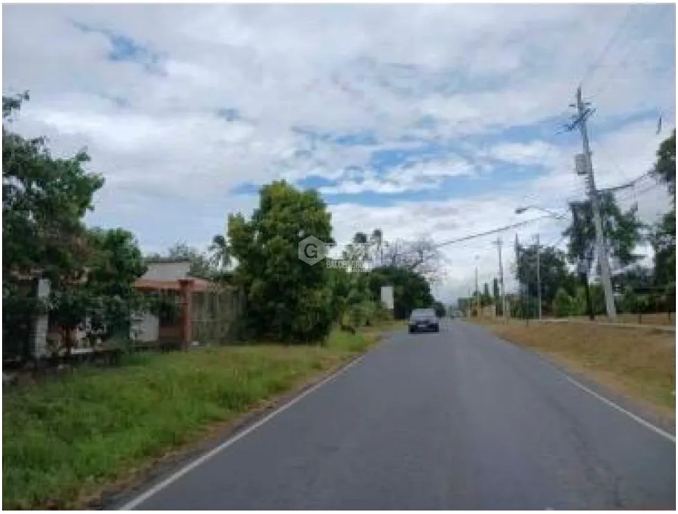 Terrain à bâtir à Chame à vendre