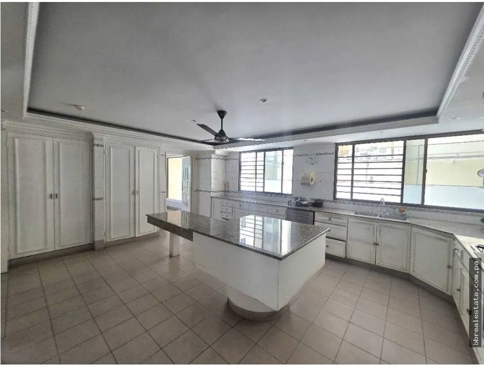 Apartment for Sale in PH MARESIAS, Paitilla