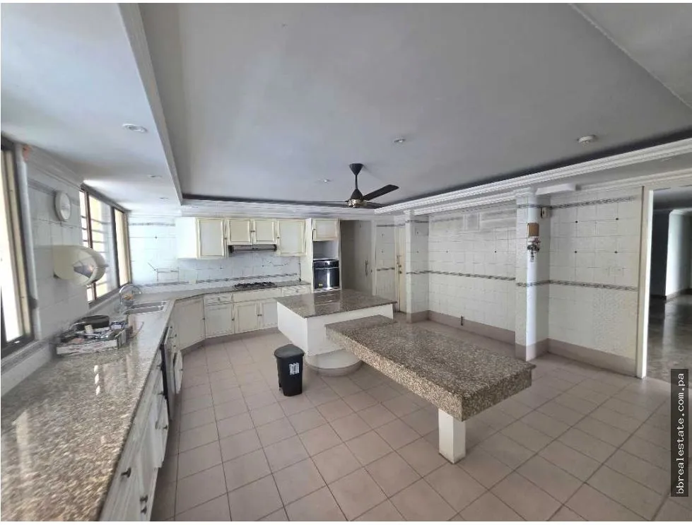 Apartment for Sale in PH MARESIAS, Paitilla