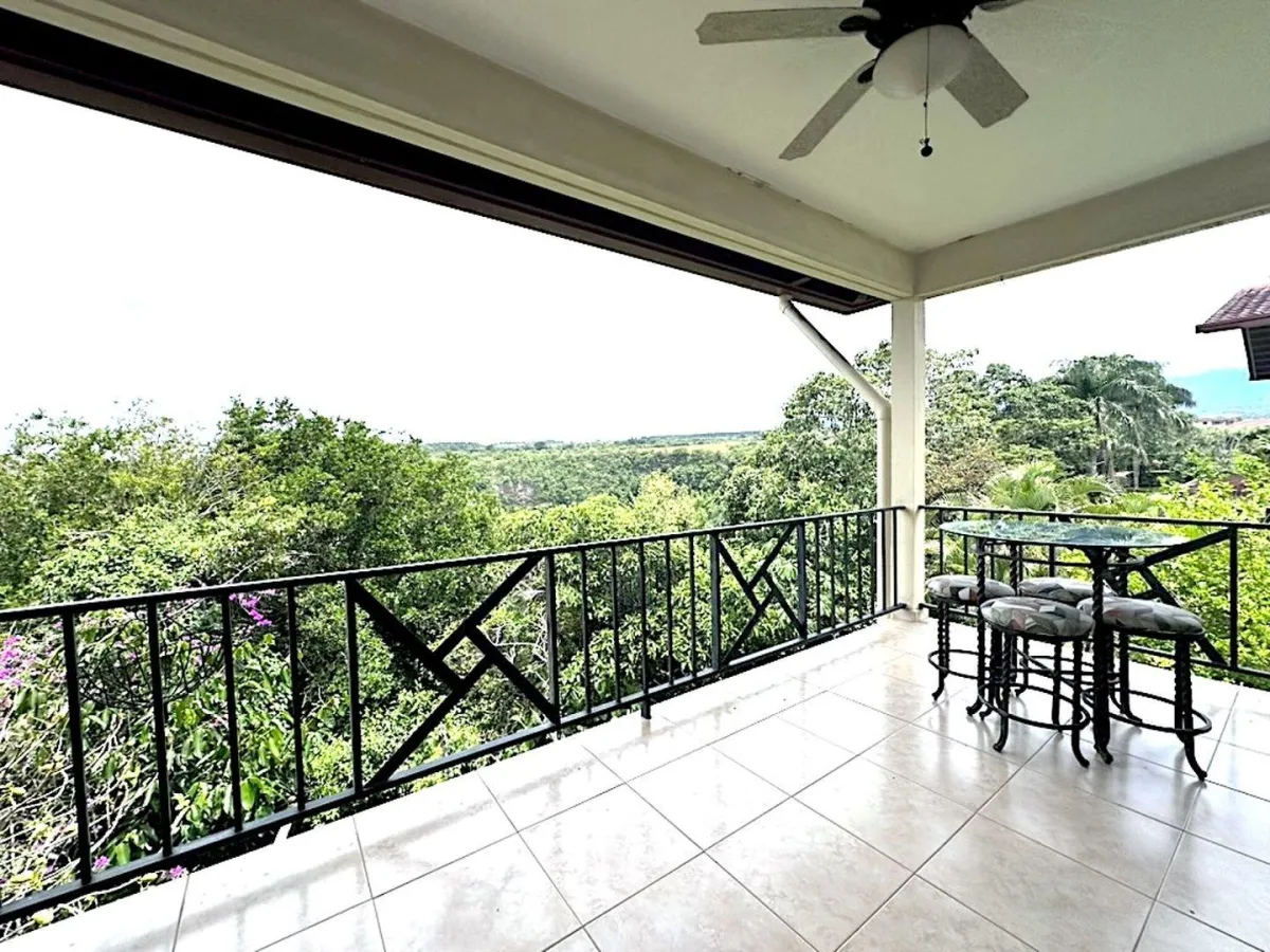 2-Bedroom Condo in Los Molinos Boquete