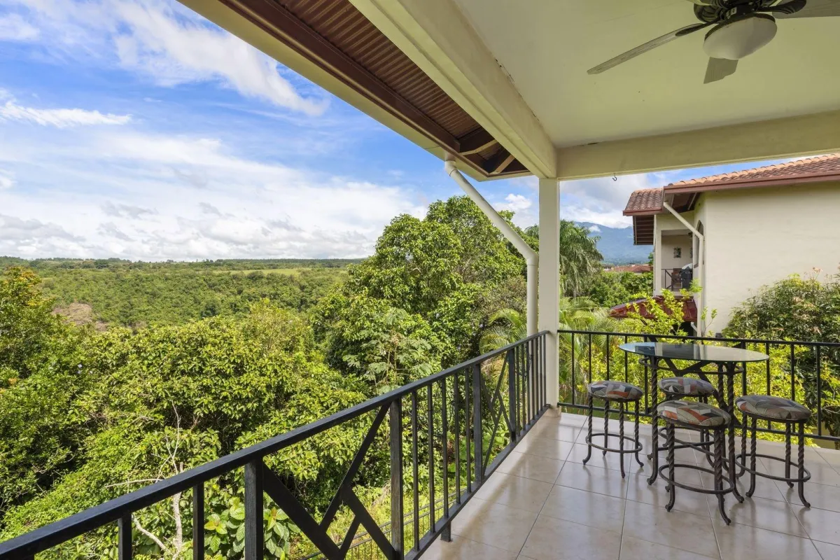 2-Bedroom Condo in Los Molinos Boquete