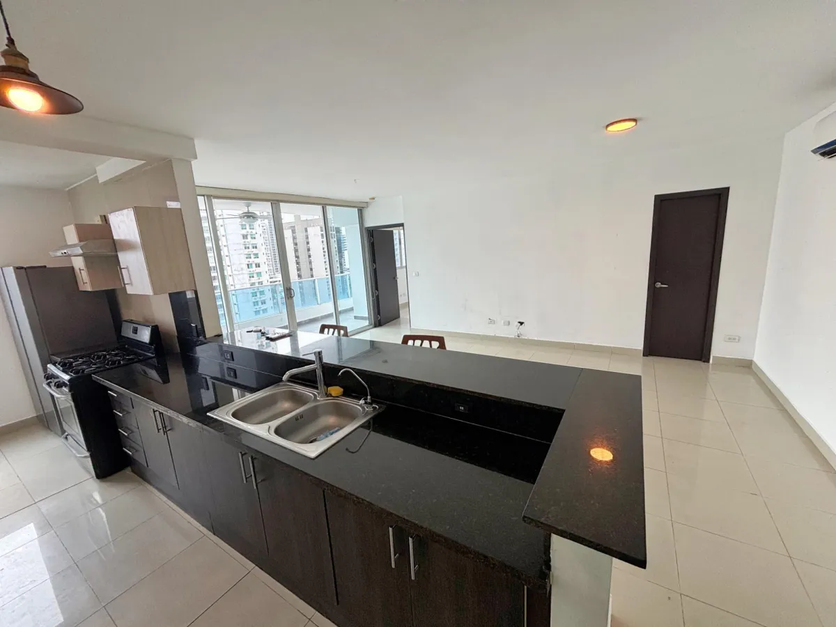 Apartment for rent (Only appliances included)