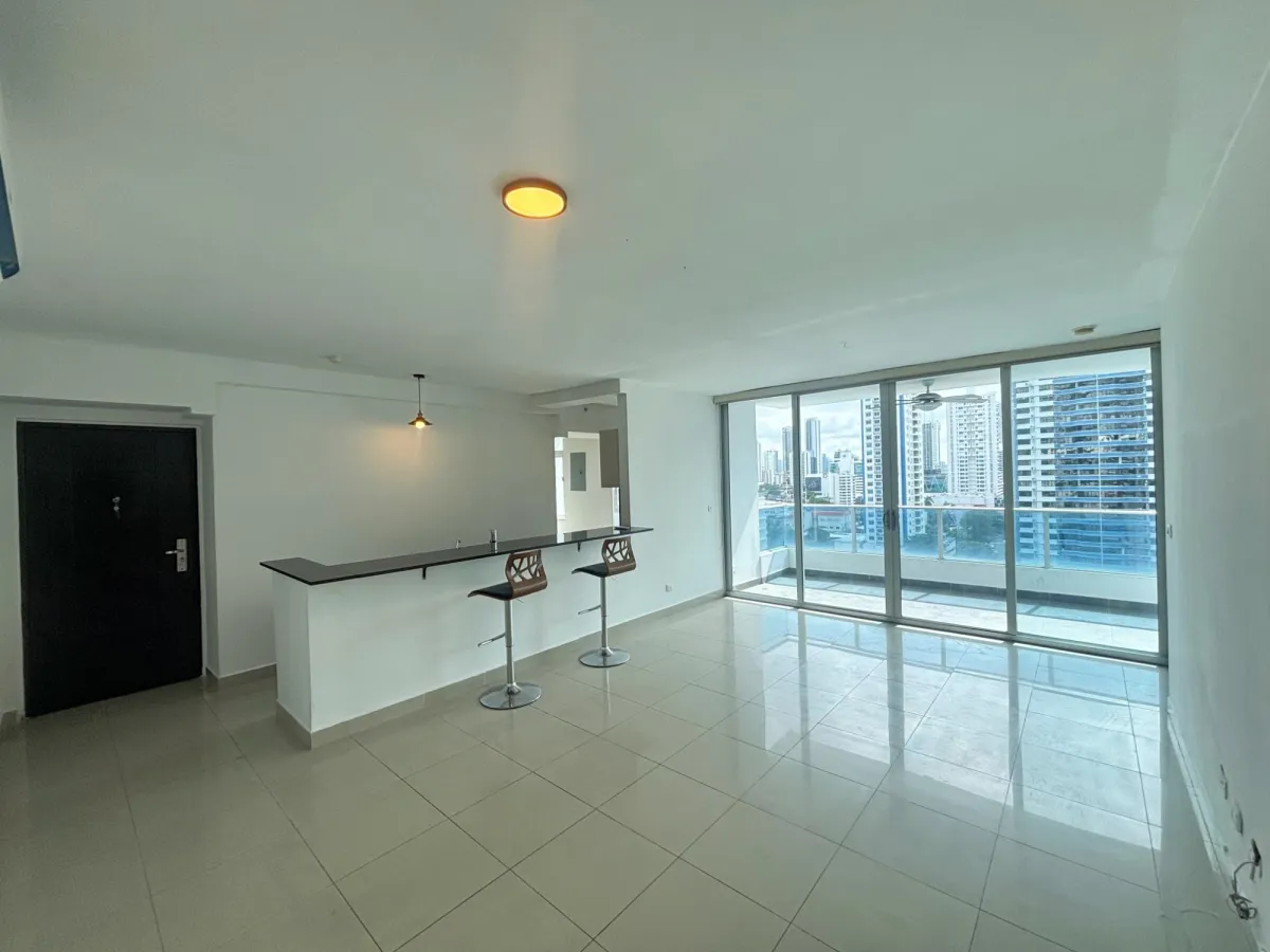 Apartment for rent (Only appliances included)