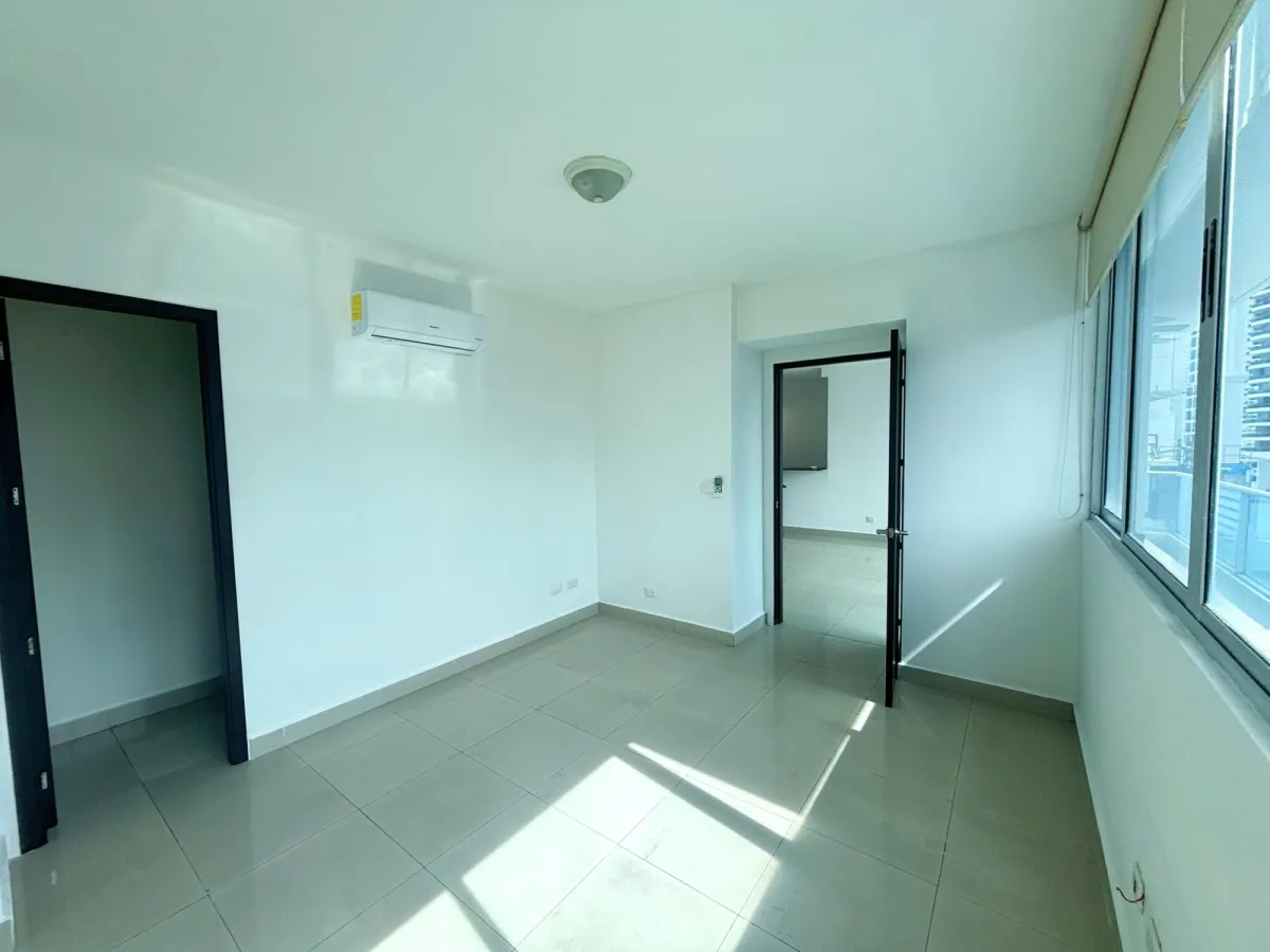Apartment for rent (Only appliances included)