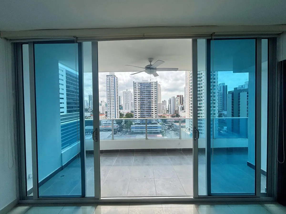 Apartment for rent (Only appliances included)