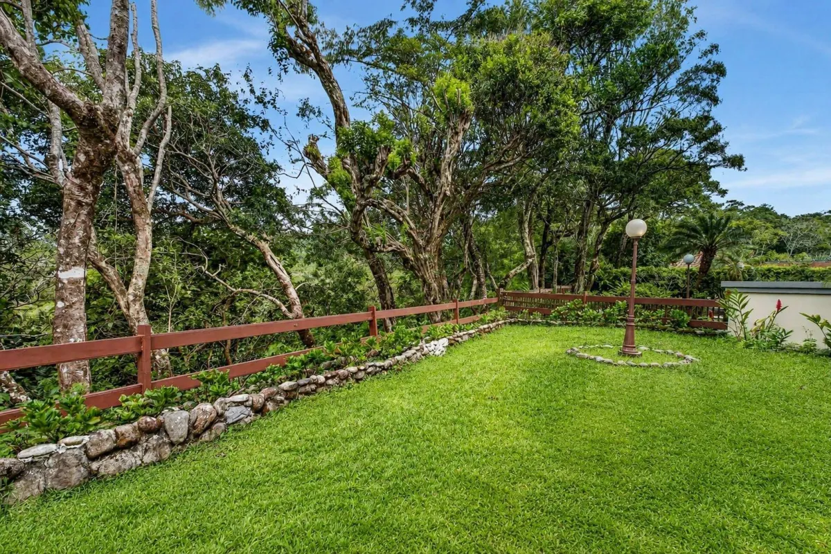 2-Bedroom Canyon Condo For Rent in Boquete Country