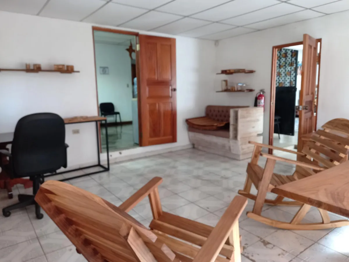 House or office in Las Lajas Chiriquí– near beach