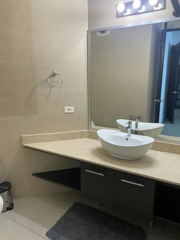 квартира в Balboa Avenue на продажу
