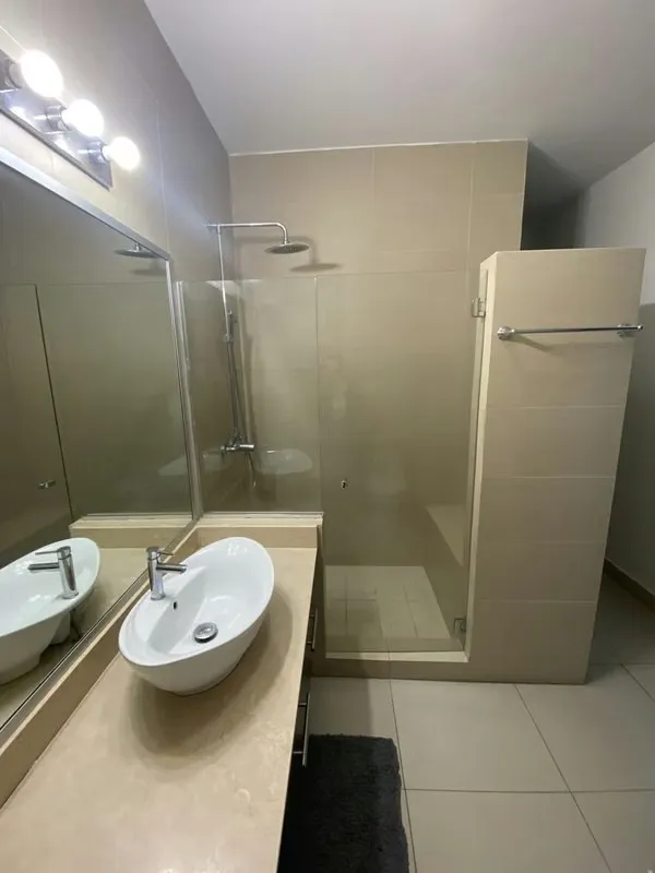 квартира в Balboa Avenue на продажу