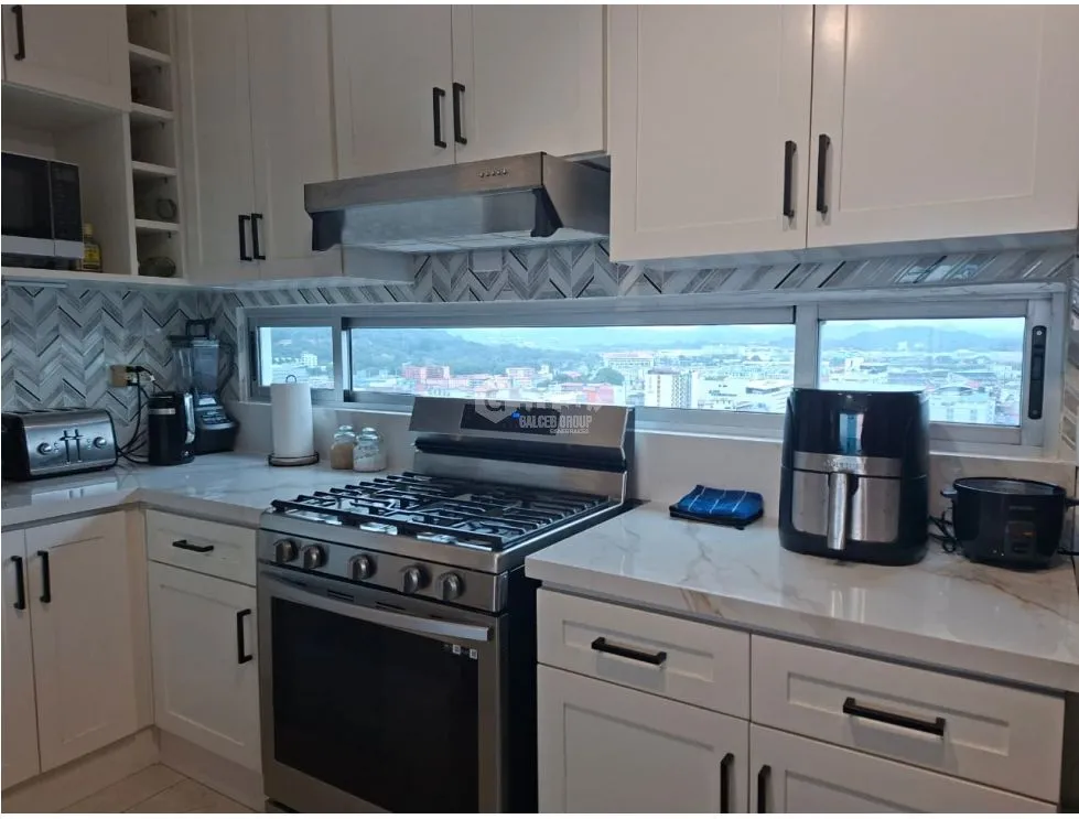 SE VENDE APARTAMNETO AVE. BALBOA H2O ON THE OCEAN 96M VISTA AL MAR