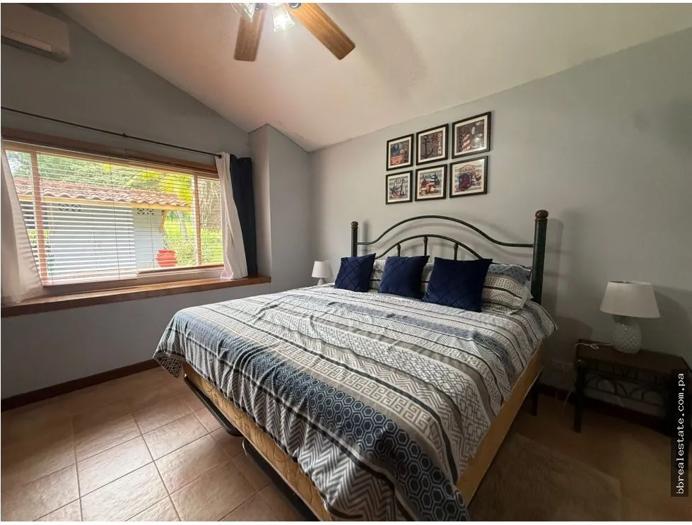 Sale of House at Coronado Golf Club, Coronado Beach