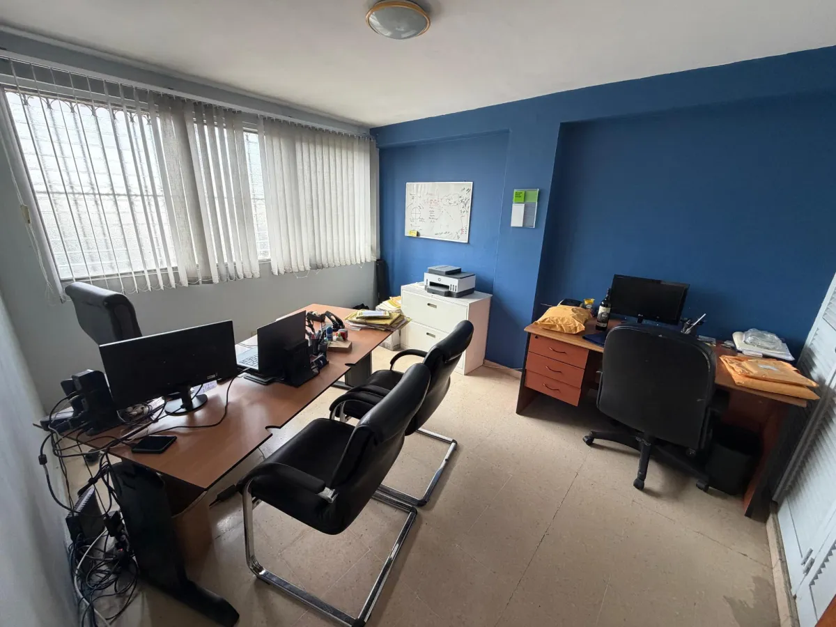 Se vende apartamento en Via Porras (PH Los Caobos)