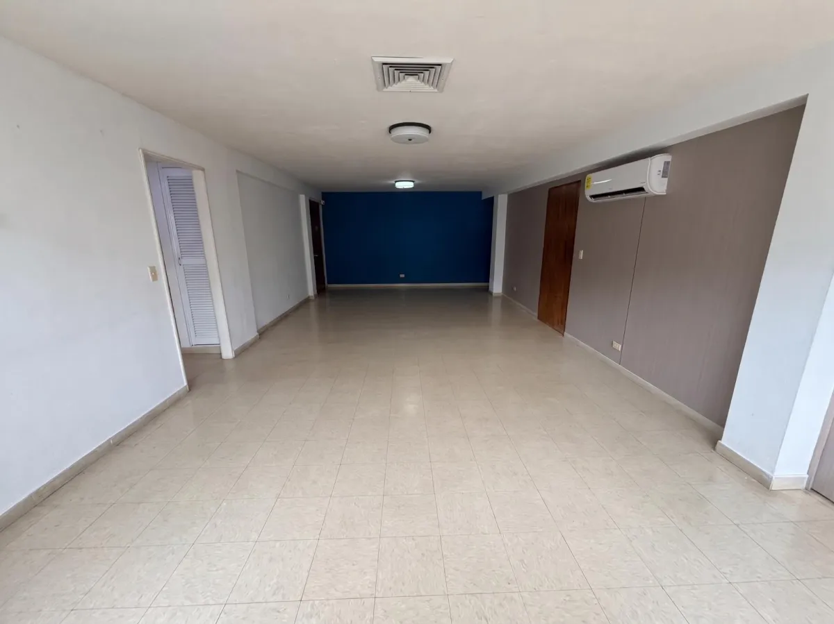 Apartment for sale in San Francisco (Via Porras)