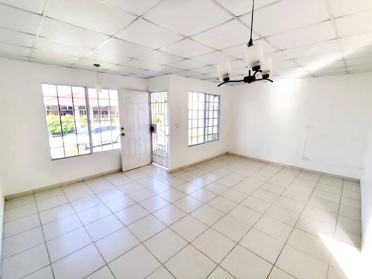 Se Vende en Paseo de Montelimar, La Chorrera